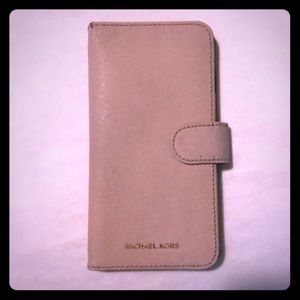 Michael kors iPhone wallet
